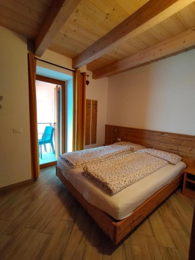 Appartamento Morettina Con Terrazzo 레비코온천 외부 사진